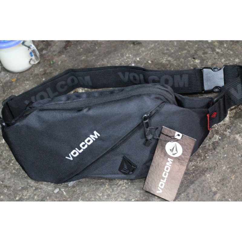 WAISTBAG VOLCOM TAS SELEMPANG PRIA WANITA KOMPEK TAS SLEMPANG PINGGANG