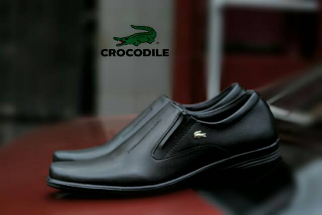 Cod Siap Kirim Sepatu Pria Crocodile Pantopel / Kerja Formal Kantoran Murah.,..08