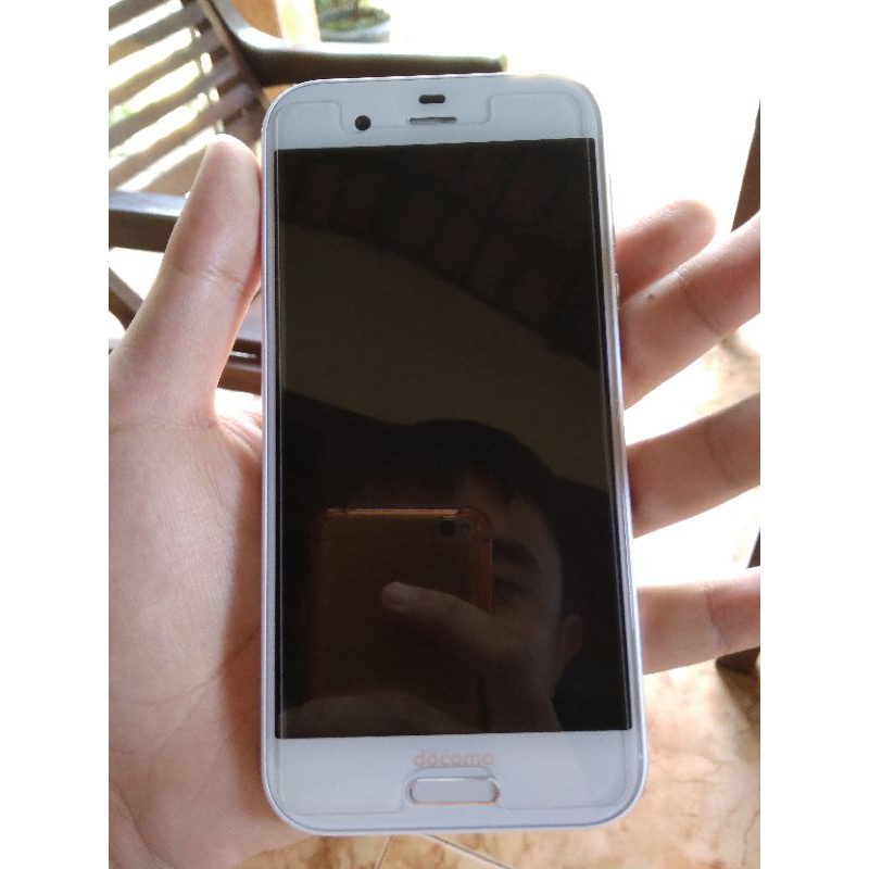 SHARP AQUOS R 4/64 SH03J SH03J DOCOMO BUKAN SHARP SHV39