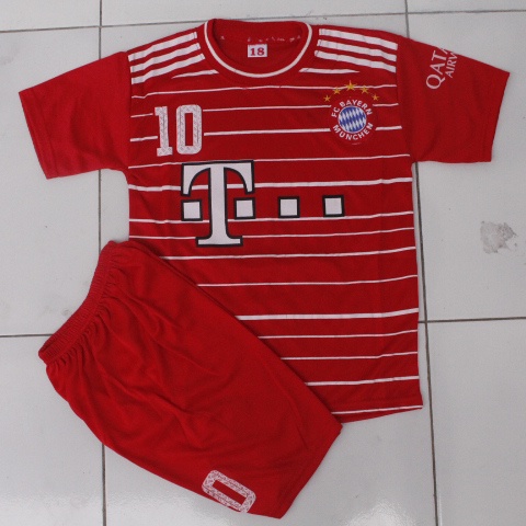 setelan baju bola anak bayern munchen/baju kaos bola bayern munchen size 1-12thn