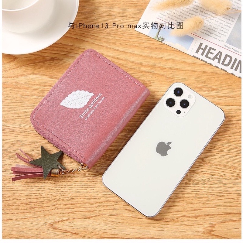 DOMPET WANITA LIPAT DAUN