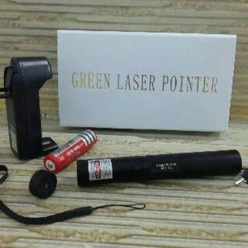 GREEN LASER POINTER 303 / green laser batrai cas / green laser murah original