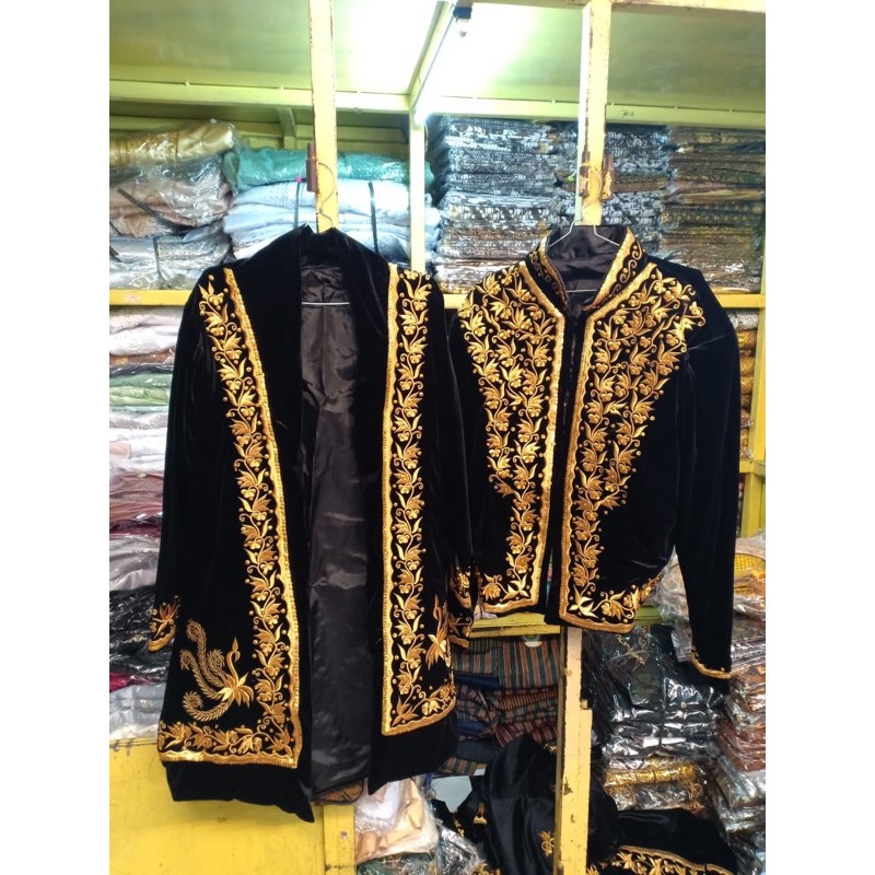 baju bludru pengantin/kebaya pengantin/baju pengantin solo putri ( free selop 1psg)