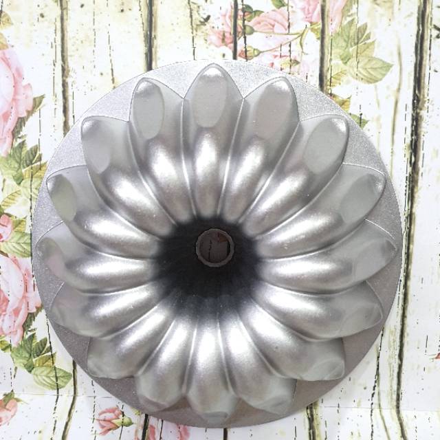 Flower Bundt Pan / baking pan / loyang kue tanpa sambungan