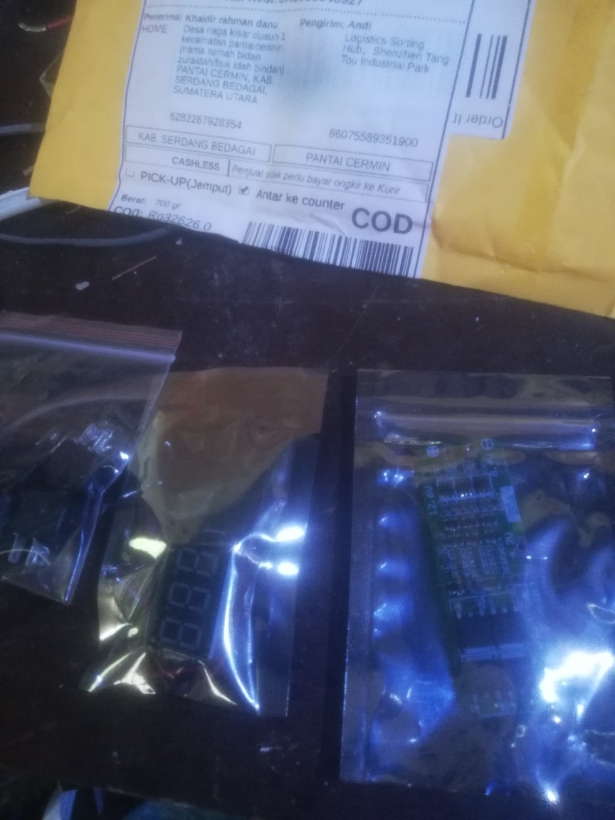 Voltmeter Digital Dc4.5v-30v Dengan Layar Led Warna Merah Ukuran 0.36 Inci