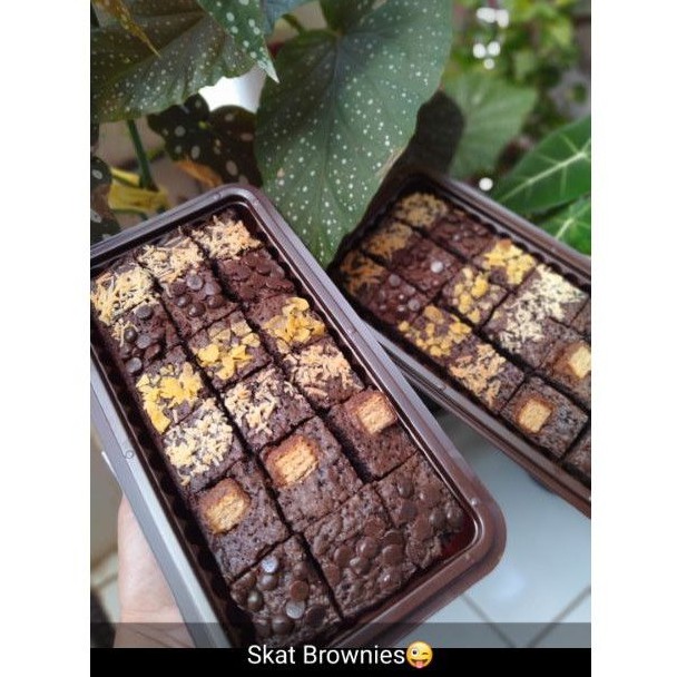 

SKAT BROWNIES // BROWNIES BAKAR BY ANDBAKED