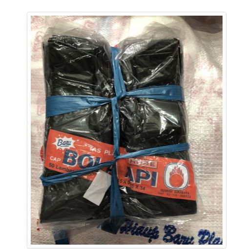 Kantong Kresek Bola Api 28x48x02 HITAM PUTIH MERAH  / Kantong Plastik Kresek 28cm
