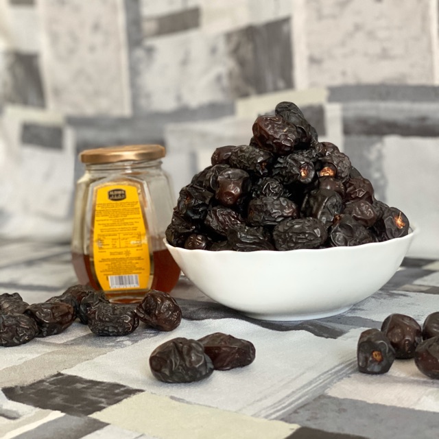 

Kurma ajwa madinah
