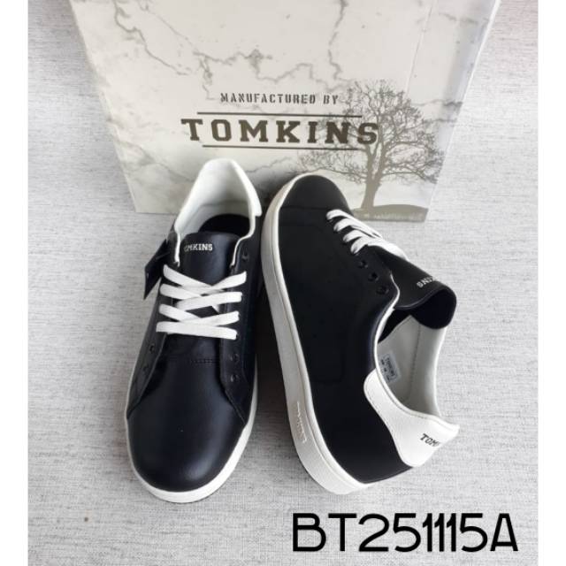 Sepatu Sneaker Pria Brand MATAHARI Tomkins
