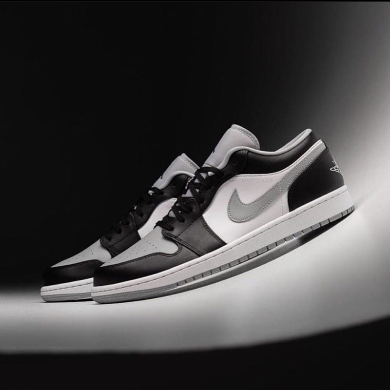 jordan 1 low retro white black