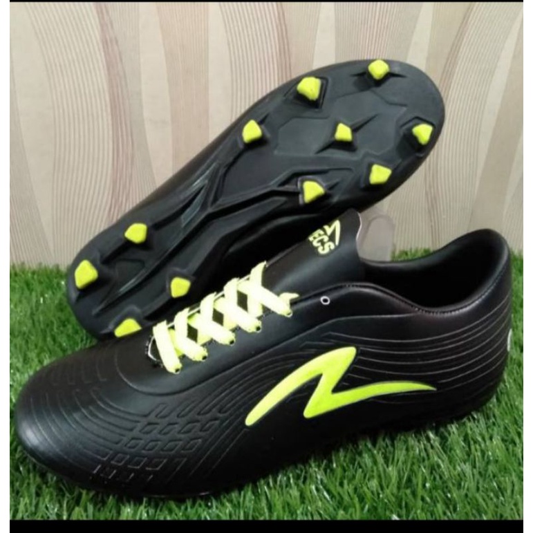 SPECS Bola full kulit terlaris