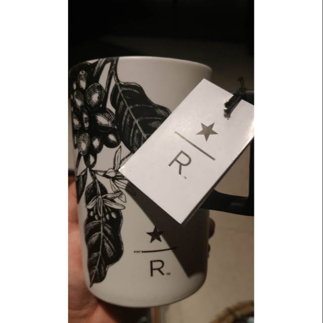 Mug starbucks reserved