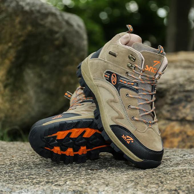 Baru Sepatu Gunung/Trekking/Hiking/Adventure SNTA 471 Beige
