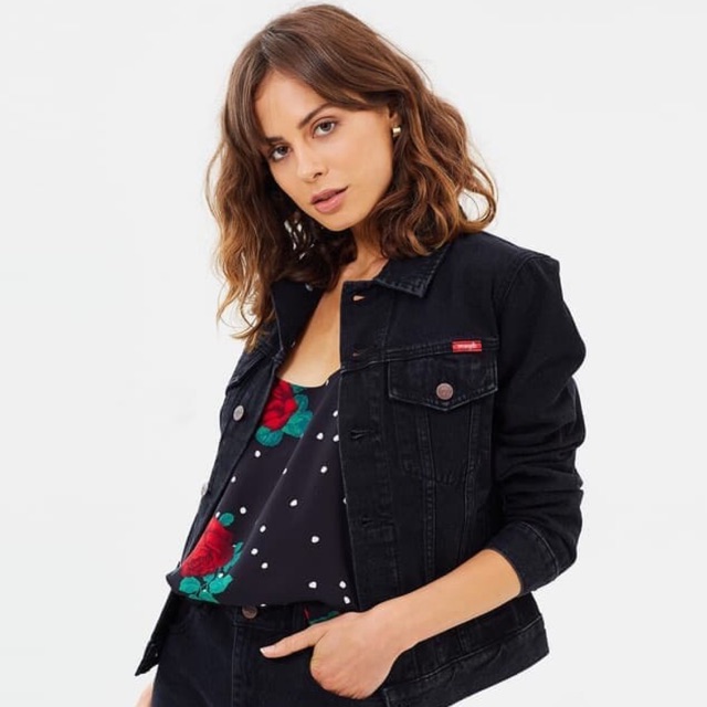 Wrangler Classic Denim Jacket Faded Black Original Jaket jeans Wanita