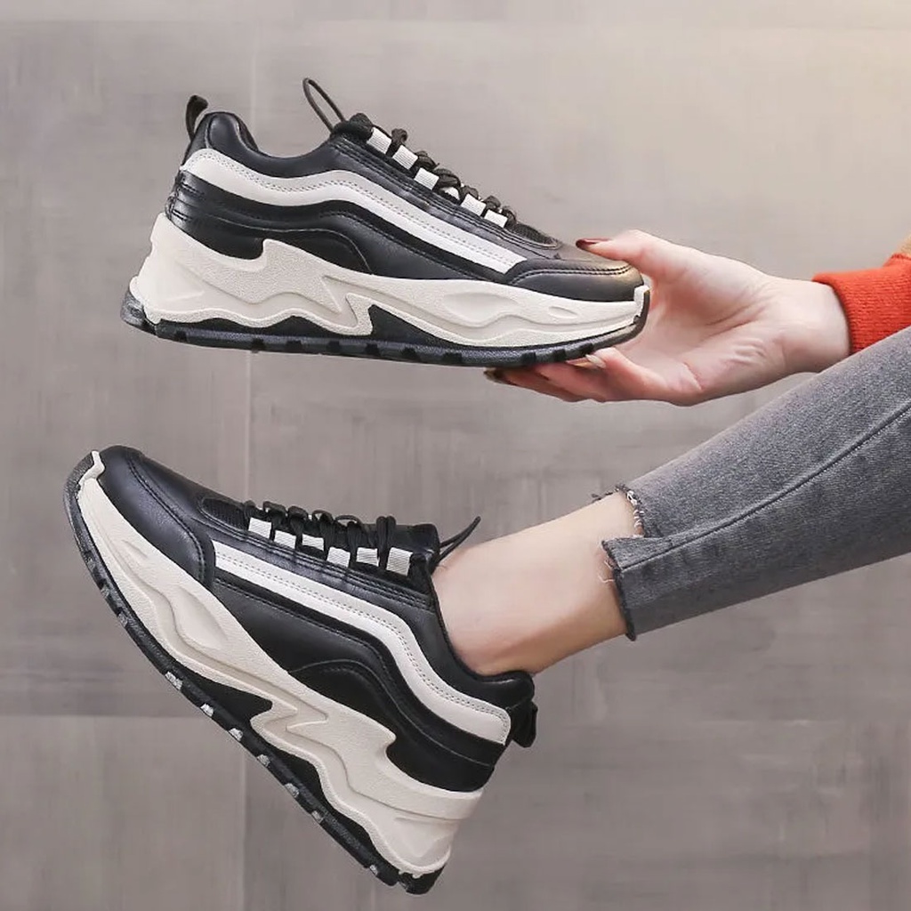 Sepatu Sneakers Wanita Casual Sport Shoes Black | sepatu wanita | sepatu sneakers wanita korea | sepatu korea wanita | sepatu casual