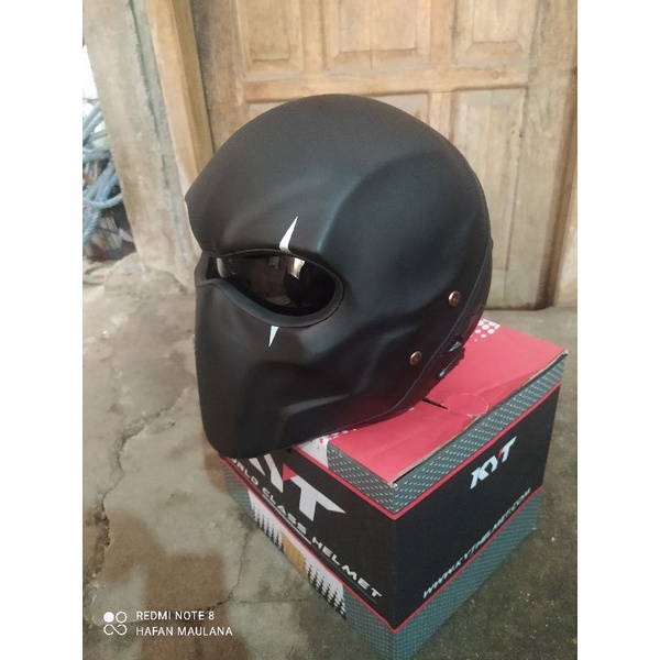 HELM DEATSROKE KASTEM  KYT SNI DOT