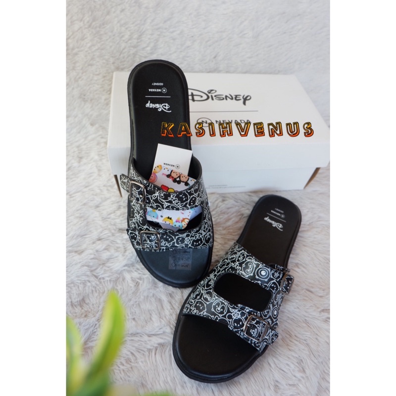 SANDAL DISNEY X NEVADA size 36-40