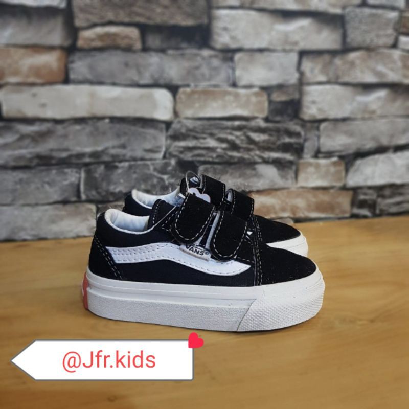 Sepatu vans anak premium