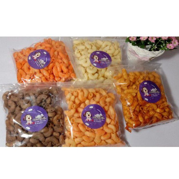 

Makaroni keju / makju varian rasa BALADO 250 gram