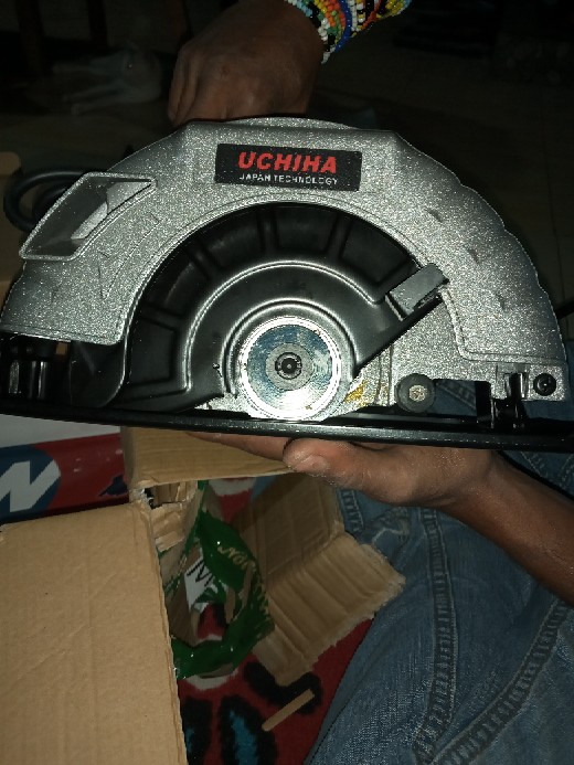 Circular Saw Uchiha Circle Saw Mesin Gergaji Kayu Triplek Uchiha Asli