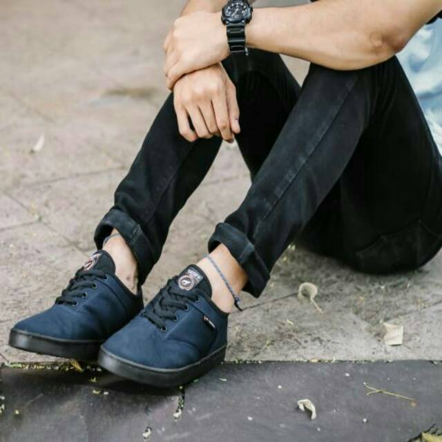 Sepatu Geoff Max Vicio Navy Black Original