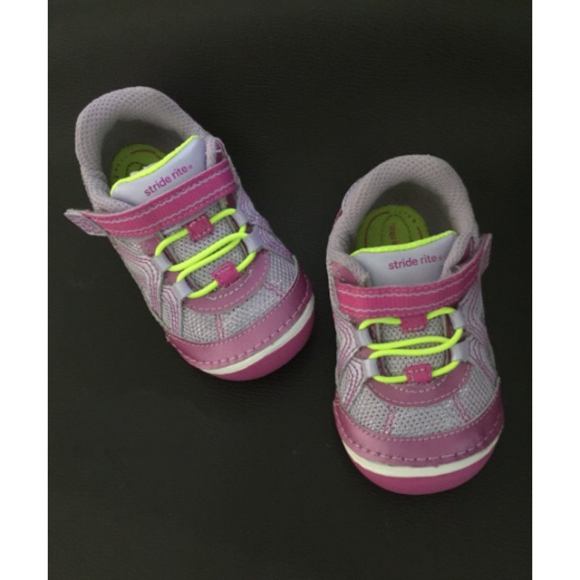 stride rite baby walkers