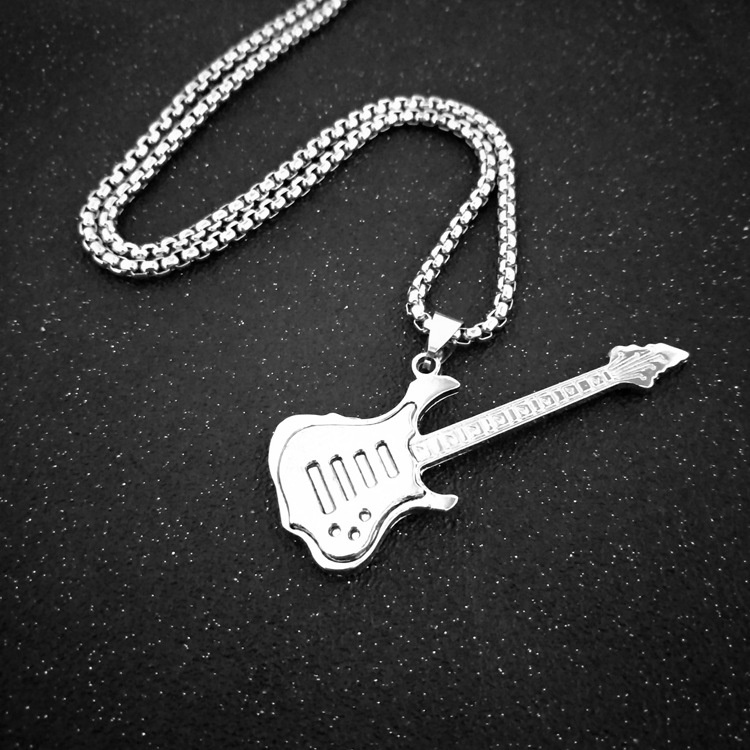 T139 beberapa ornamen musik kecil gitar Hari Valentine kalung gaya etnik fashion kecil hadiah lionti