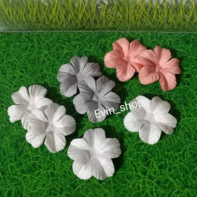 kelopak Bunga Sakura Ukuran 5 Cm/100 lembar