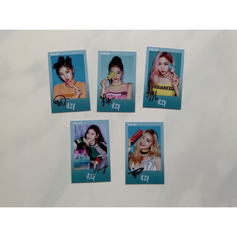 ITZY ICY SIGNED PHOTOCARD YEJI RYUJIN LIA YUNA CHAERYEONG