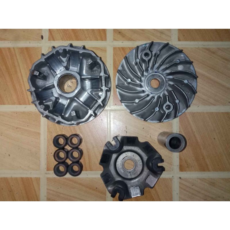 Rumah Roller set Vario 125 Old Standart