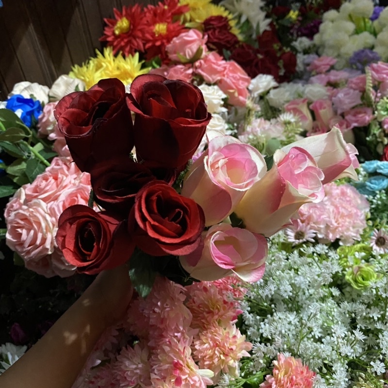 Bunga Mawar Kuncup Besar Artificial