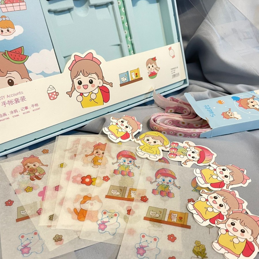 

PAKET 7 IN 1 LITLE SWEET GIRL JURNAL WARNA CANTIK GAMBAR LUCU FREE BOX SUPER CUTE