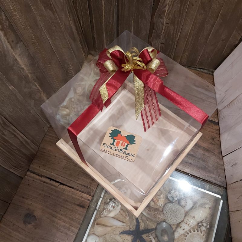 

kotak hantaran 30x30x25cm