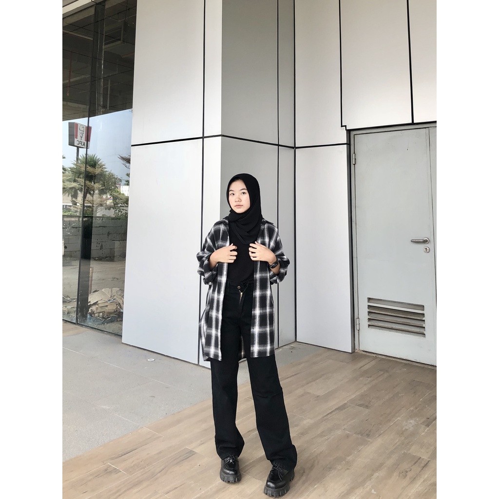 Nara Pants Hitam - Celana Kulot Jeans Highwaist Wanita Loose Basic Jeans