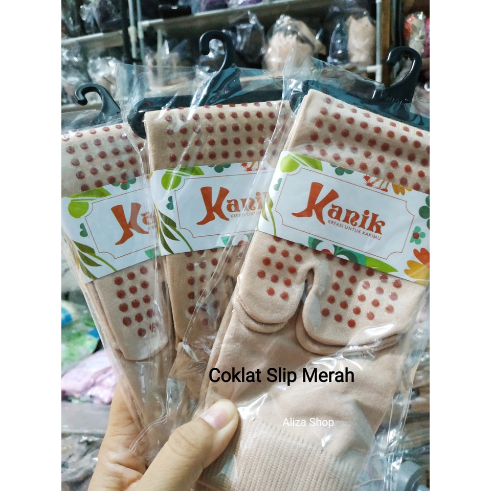 Kaos Kaki Kanik Anti Slip Anti Licin