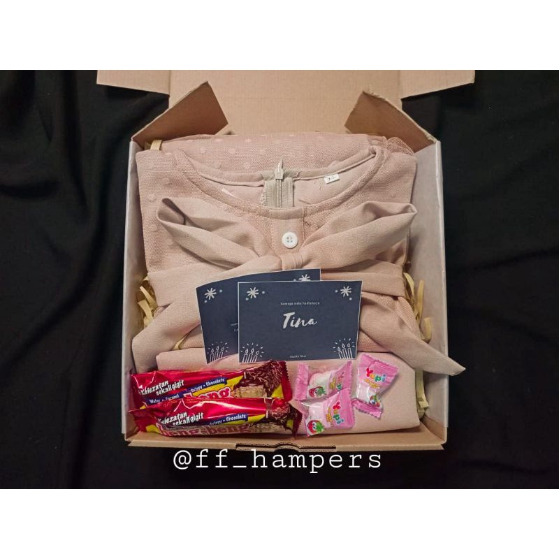 

Giftbox- Parsel Lebaran