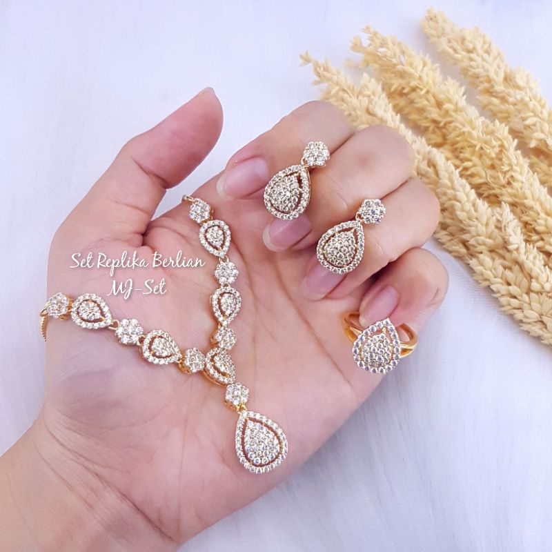 1 Set Replika Berlian-Set Labu Full Permata Zircon, cantik, murah & awet tahan lama
