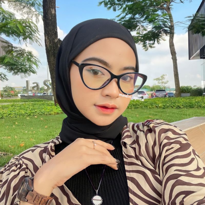 Frame kacamata wanita CAT EYE | kacamata fashion | kacamata minus anti radiasi | kacamata photocromic | kacamata fashion | kacamata wanita | frame lensa | lensa photocromic | kacamata cat eye wanita | kacamata hitam wanita | kacamata murah | cat eye
