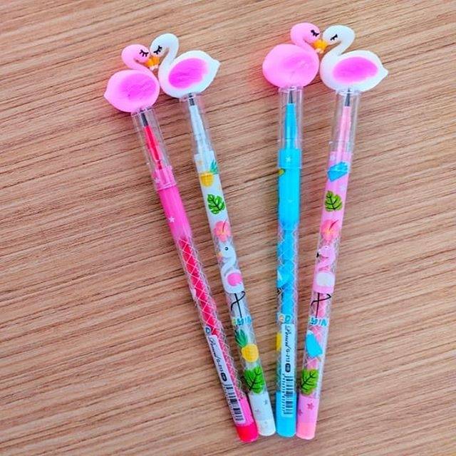

Pensil Karakter Flamingo