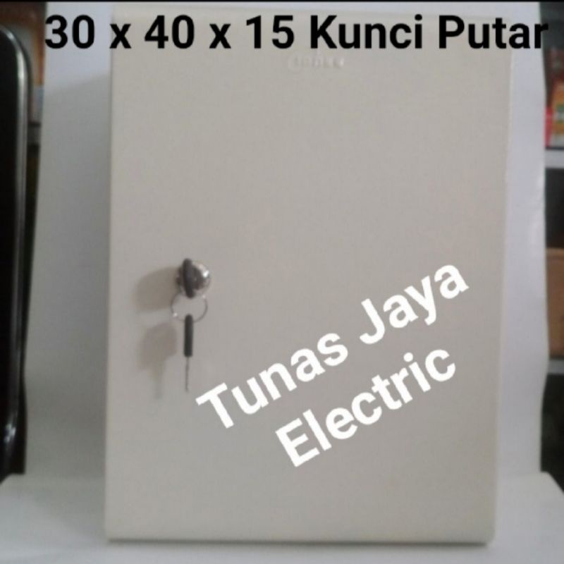 Box Panel Listrik 30x40x15 (Kunci Putar)