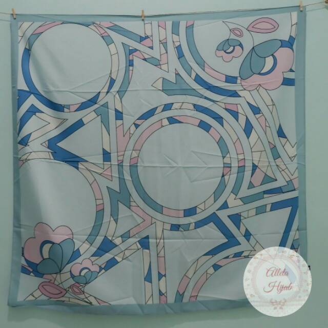 Violetta by Azzura Scarf