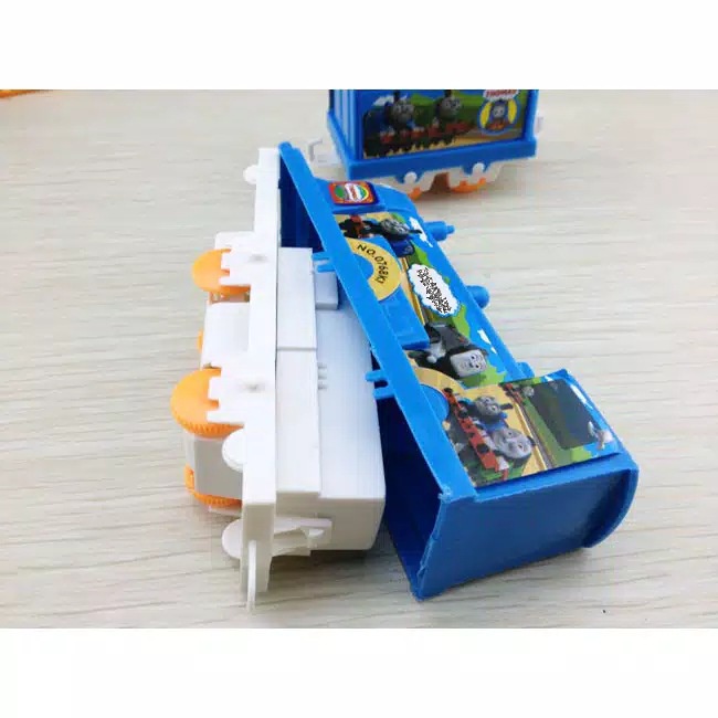 Mainan Kereta 3 Gerbong Train Play Set