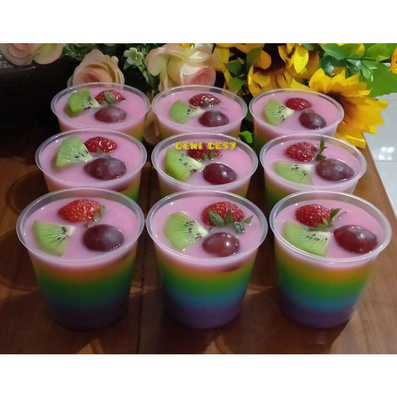 

Puding Rainbow Buah