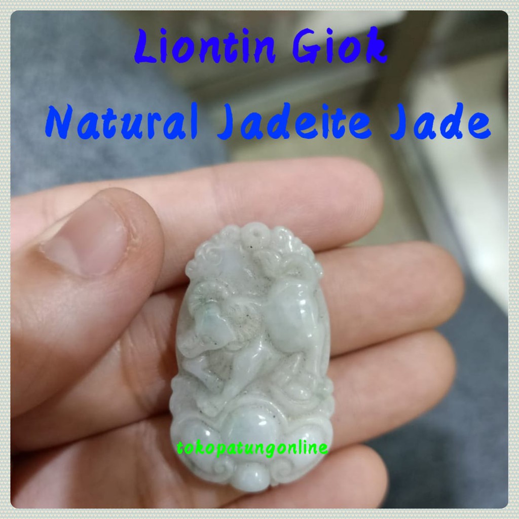 Liontin Giok Kerbau Natural Jadeite Jade