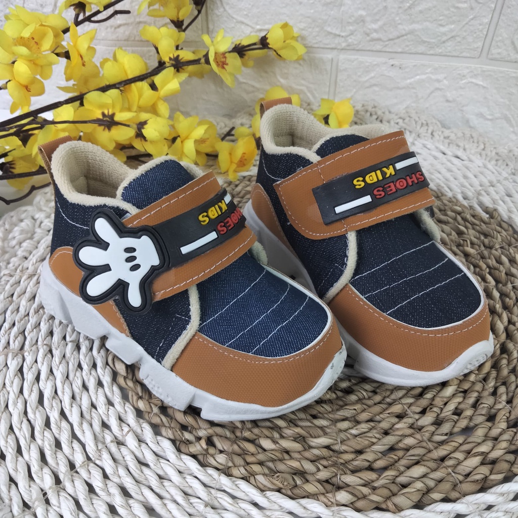 [TAMAN SEPATUKU] SEPATU TRENDY MURAH SNEAKER KERN DENIM ANAK LAKI-LAKI 1 2 3 TAHUN CAX40