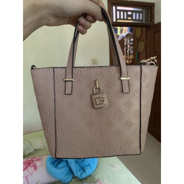 tas GUESS mini preloved