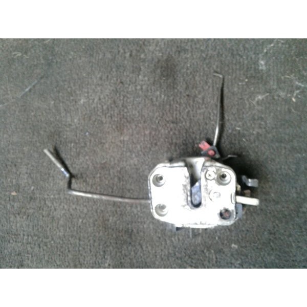 Onderdil Mobil DOOR LOCK KIRI DEPAN FL TIMOR
