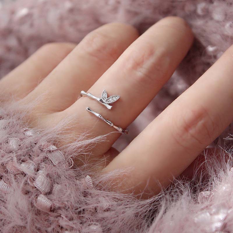 Cincin Silver Wanita Hias Kristal Zircon Adjustable Untuk Pernikahan / Hadiah Ulang Tahun