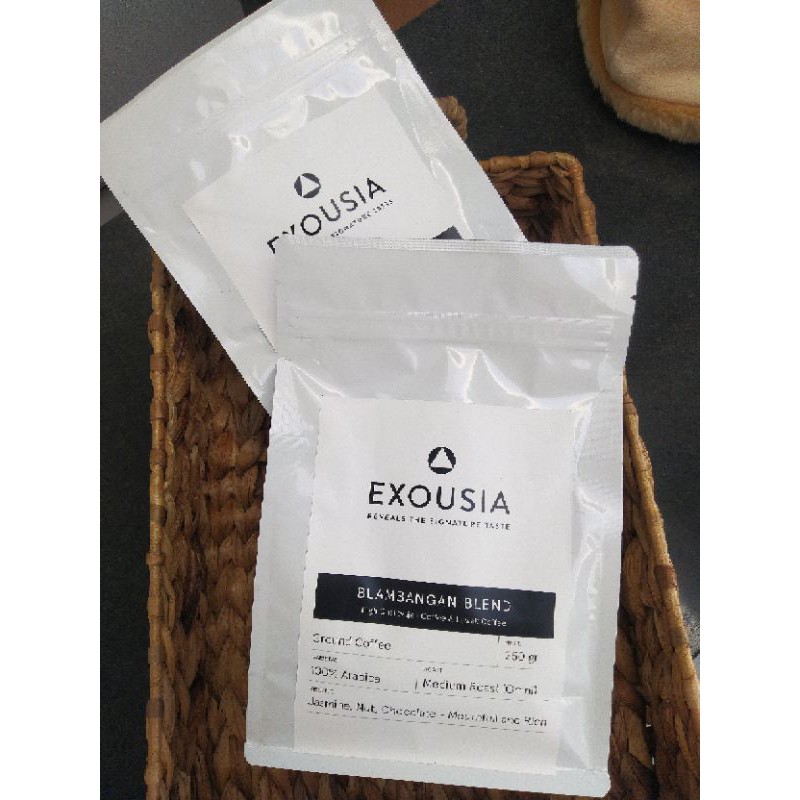 

Exousia Blambangan Blend Bubuk Kopi Premium