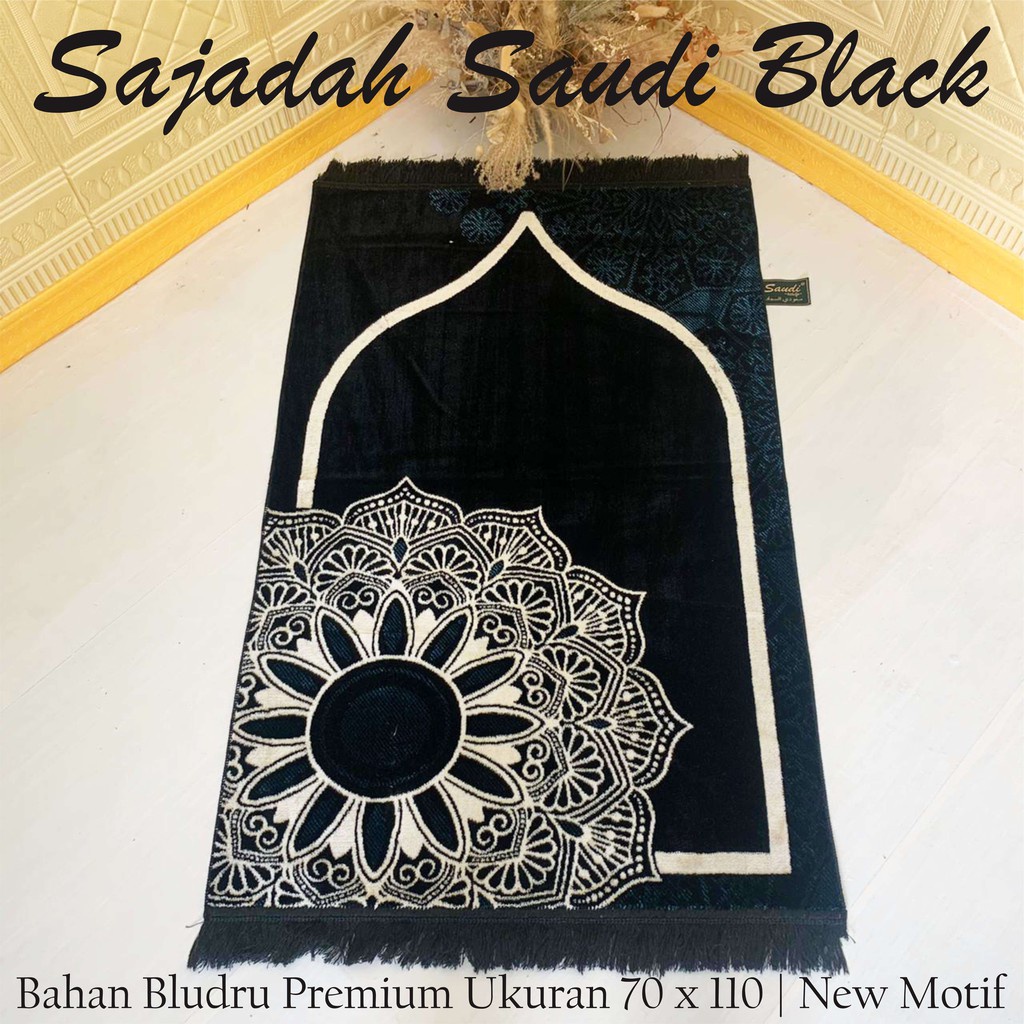 Sajadah saudi Hitam Premium Tebal Motif Bunga Murah